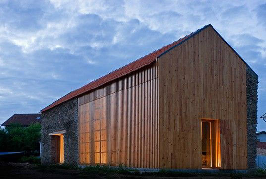 Jo�£o Mendes Ribeiro - Barn conversion in CortegaÃ�a